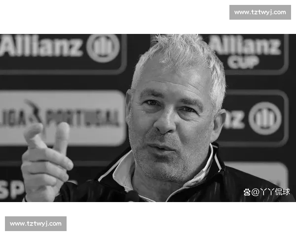 C 罗致敬传奇队长:永别了,若热 - 科斯塔 C 罗致敬传奇队长:永别了,若热 - 科斯塔