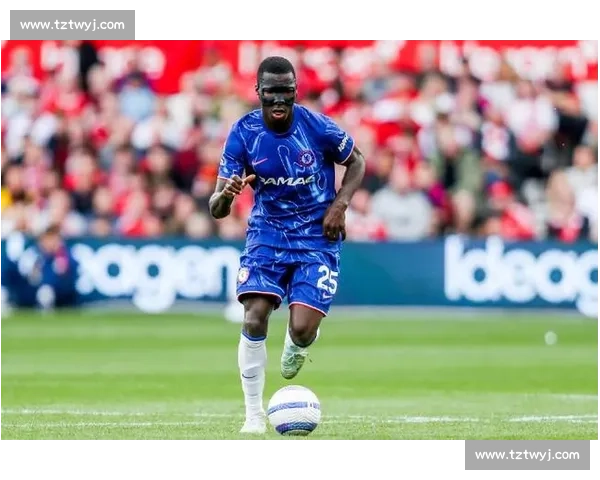 世俱杯 MVP 凯塞多:奖杯是全队的荣耀,胜利属于每一位蓝军战士 世俱杯 MVP 凯塞多:奖杯是全队的荣耀,胜利属于每一位蓝军战士